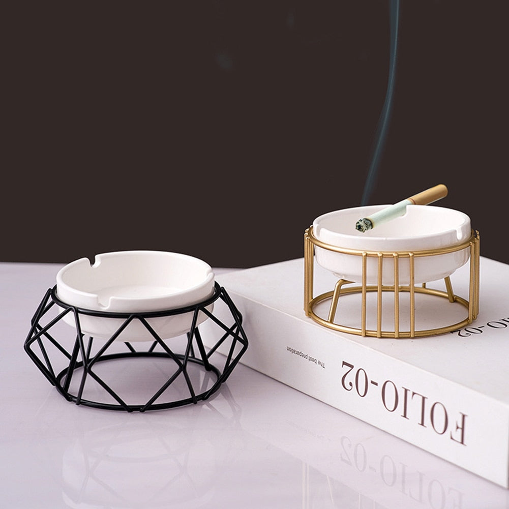 Ceramic Ashtray  Hollow Out Ash Tray Ascherbecher Desktop Decor for Home Office Car  Golden/Black 2020 New Arrivals