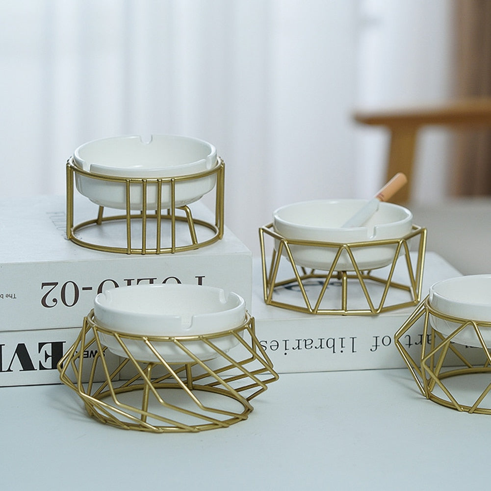 Ceramic Ashtray  Hollow Out Ash Tray Ascherbecher Desktop Decor for Home Office Car  Golden/Black 2020 New Arrivals