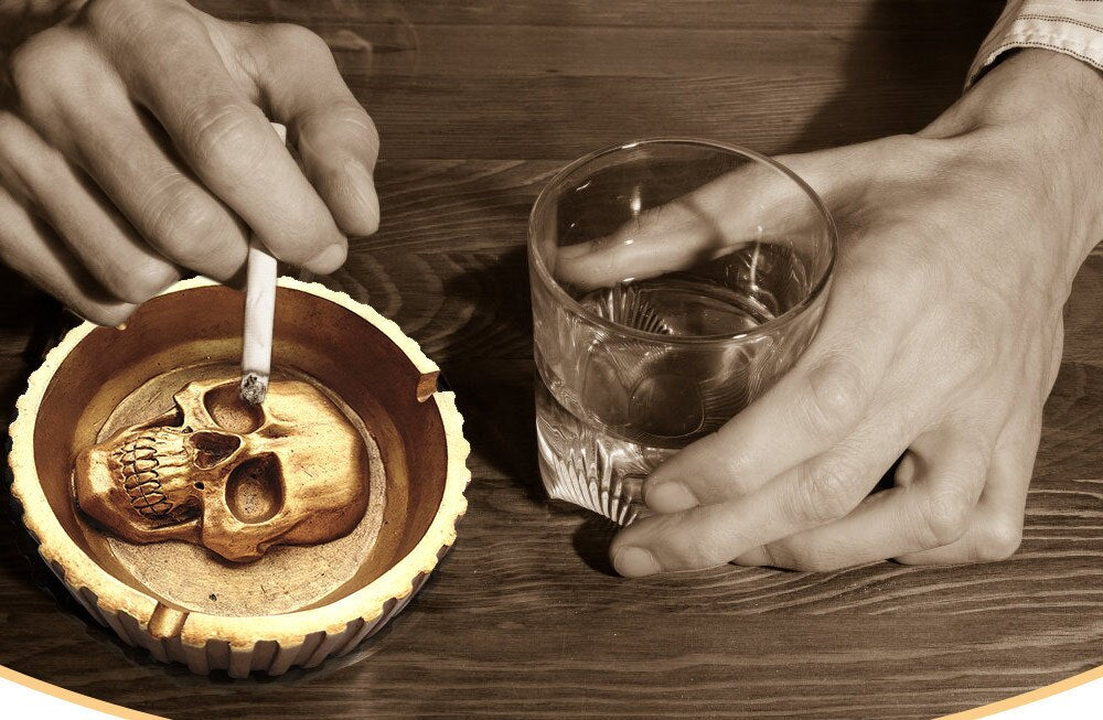 Punk Skull Resin Ashtray Home Ornament Decor Anti-slip Crafts Smokeless Ashtray Cigarette Holder Halloween Decorative